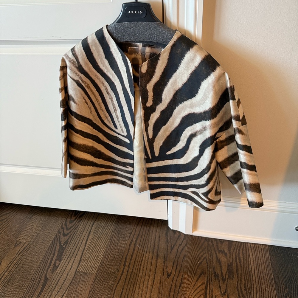 Giambattista Valli  elegant jacket